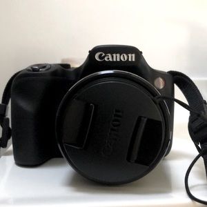 Canon PowerShot SX540 HS.